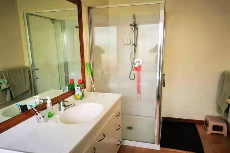 Photo of property in 1/16 Glanworth Place, Dannemora, Auckland, 2016