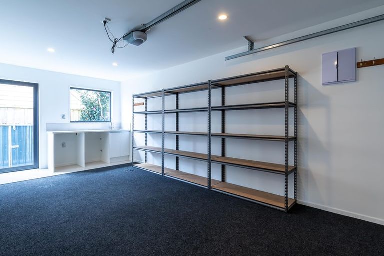 Photo of property in 46c Willerton Avenue, New Lynn, Auckland, 0600