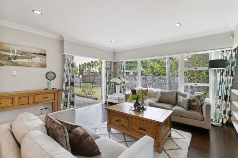 Photo of property in 281 Lake Road, Belmont, Auckland, 0622