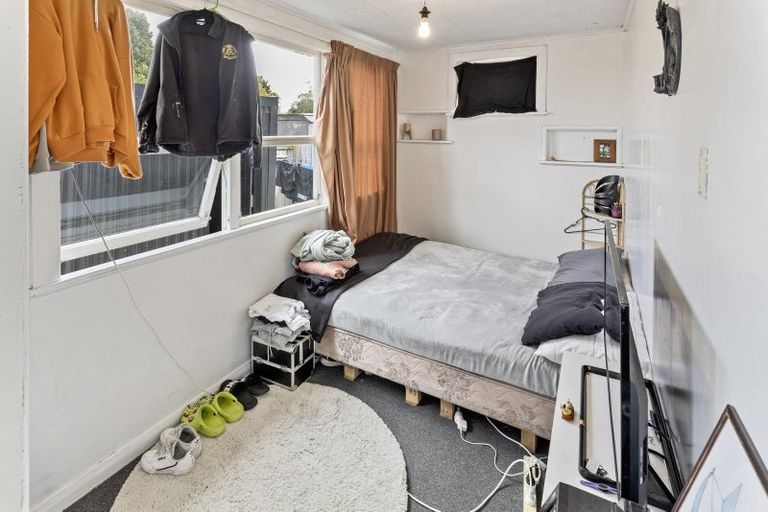 Photo of property in 64 Lyndhurst Street, Takaro, Palmerston North, 4412