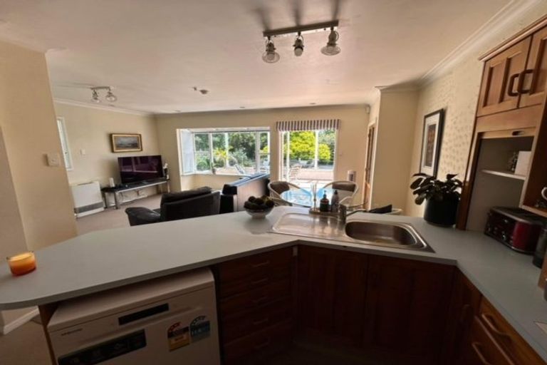 Photo of property in 27 Riverview Terrace, Fairfield, Hamilton, 3214