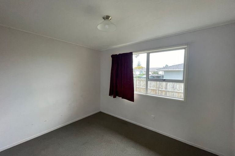 Photo of property in 1/48 Rowandale Avenue, Manurewa, Auckland, 2102