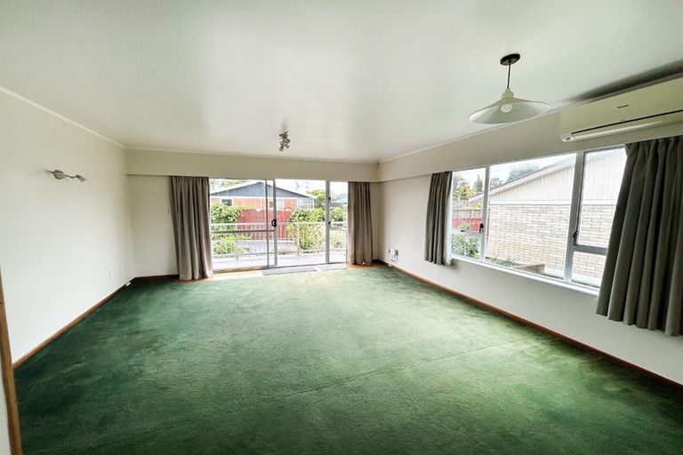 Photo of property in 42a Clevedon Road, Papakura, 2110