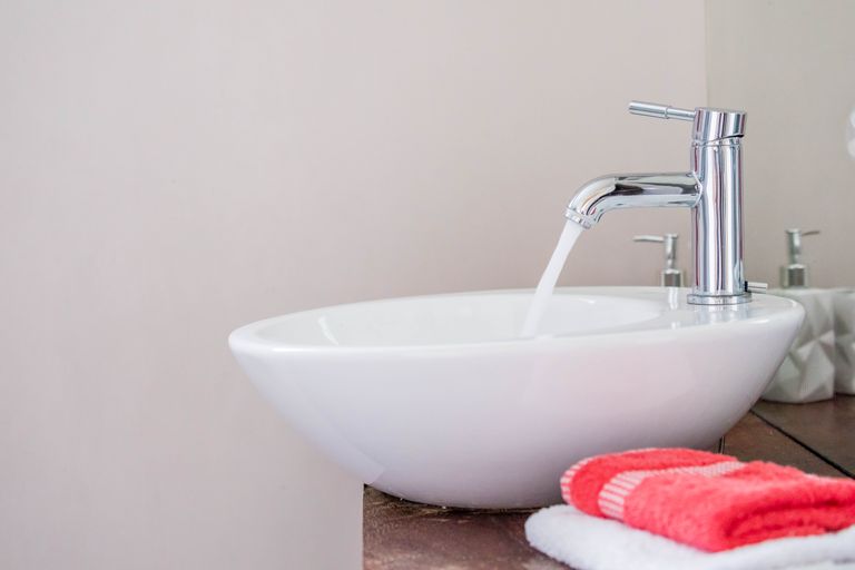 Photo of property in 10 Tawini Road, Titirangi, Auckland, 0604