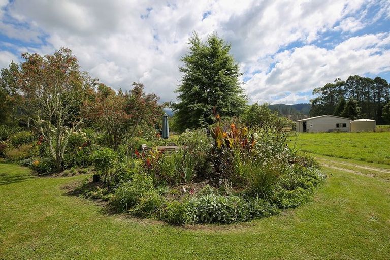 Photo of property in 538 Waiwhero Road, Ngatimoti, Upper Moutere, 7175