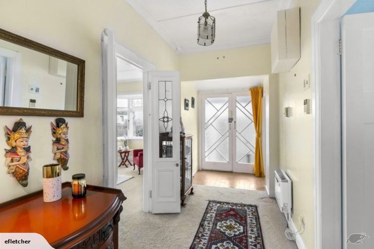 Photo of property in 5 Mana Street, Vogeltown, Wellington, 6021