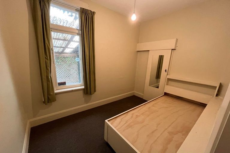 Photo of property in 124 Lonsdale Street, New Brighton, Christchurch, 8083