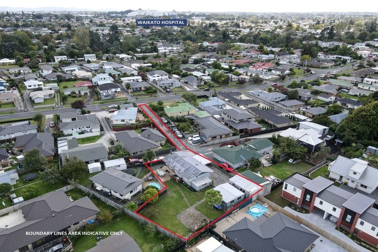 Photo of property in 12 Bruce Avenue, Glenview, Hamilton, 3206