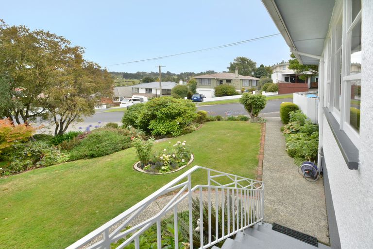 Photo of property in 14 Spiers Road, Halfway Bush, Dunedin, 9010