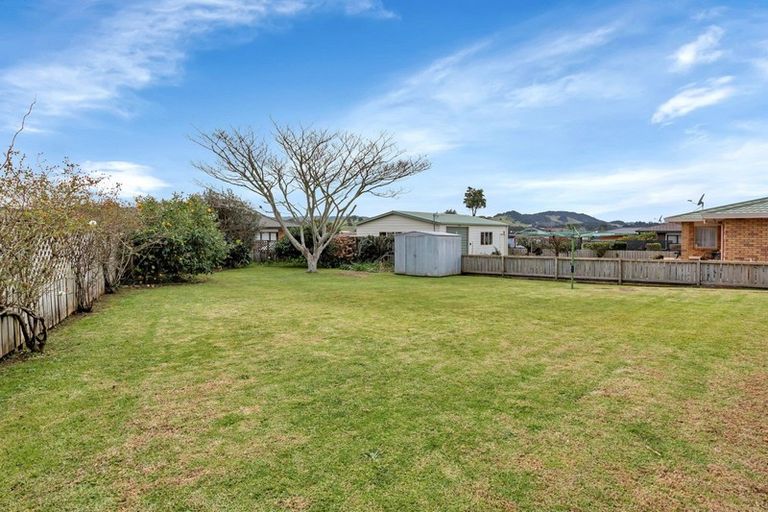 Photo of property in 1 Elm Place, Tikipunga, Whangarei, 0112