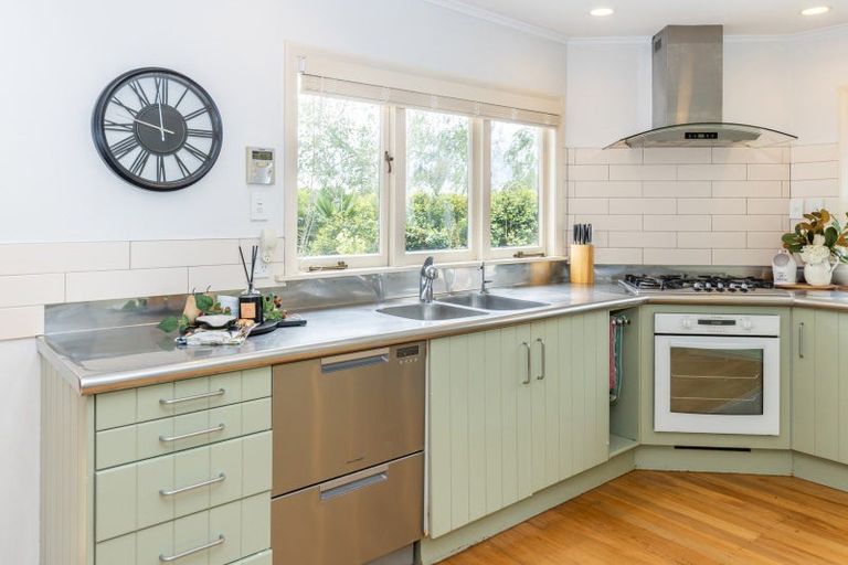 Photo of property in 2 Clifton Road, Hamilton Central, Hamilton, 3204