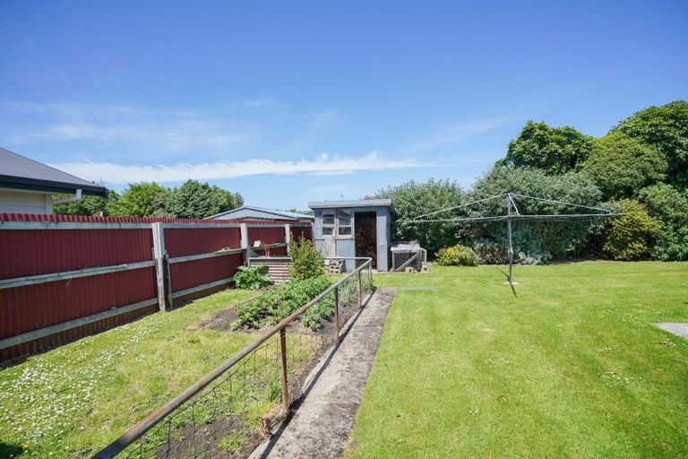 Photo of property in 42 Aloway Street, Wallacetown, 9816