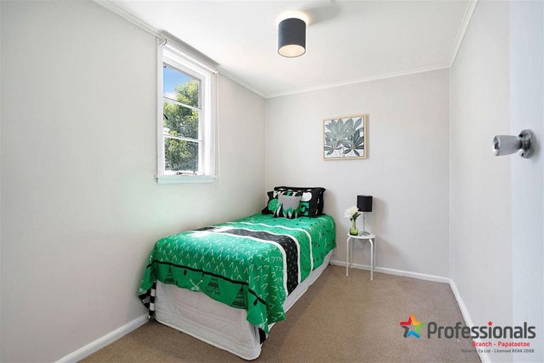 Photo of property in 1/5 Hill Road, Papatoetoe, Auckland, 2025