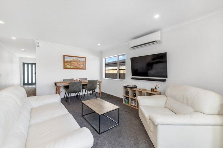 Photo of property in 4 Kutukutu Street, Takanini, 2112