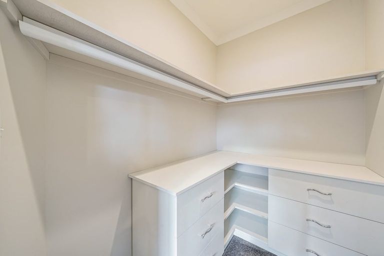 Photo of property in 10 Poulson Grove, Trentham, Upper Hutt, 5018