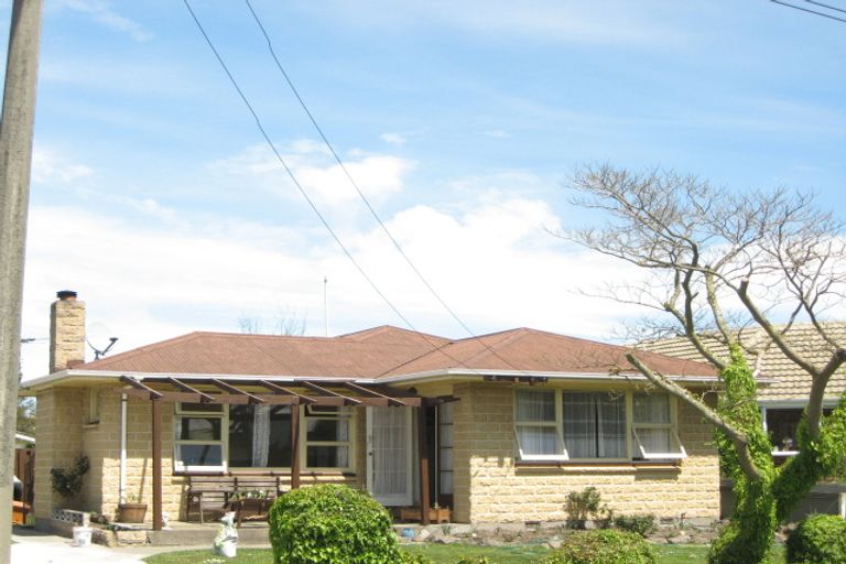 Photo of property in 60 Wingate Street, Redwood, Christchurch, 8051