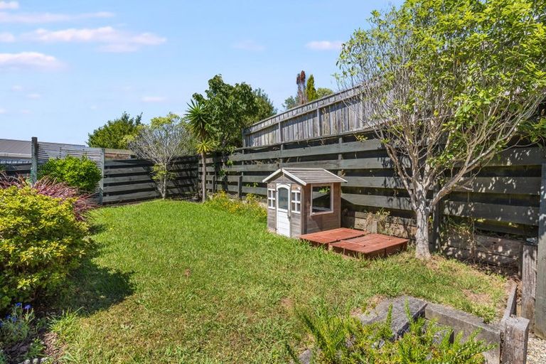 Photo of property in 8 Thimble Lane, Whitby, Porirua, 5024