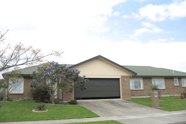 Photo of property in 2 Savannah Place, Papamoa Beach, Papamoa, 3118