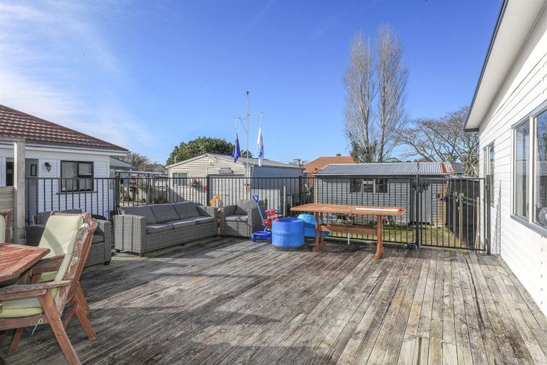 Photo of property in 162 Hakanoa Street, Huntly, 3700