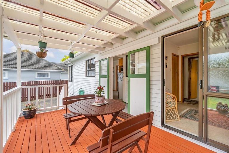 Photo of property in 64 Coast Road, Wainuiomata, Lower Hutt, 5014