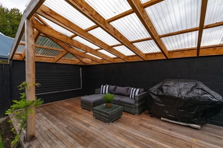 Photo of property in 264 Riverlaw Terrace, Saint Martins, Christchurch, 8022