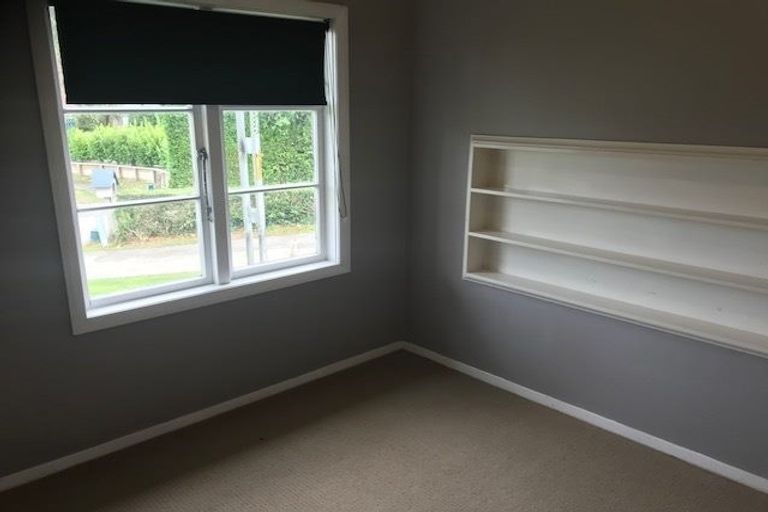 Photo of property in 9 Tern Place, Hokowhitu, Palmerston North, 4410