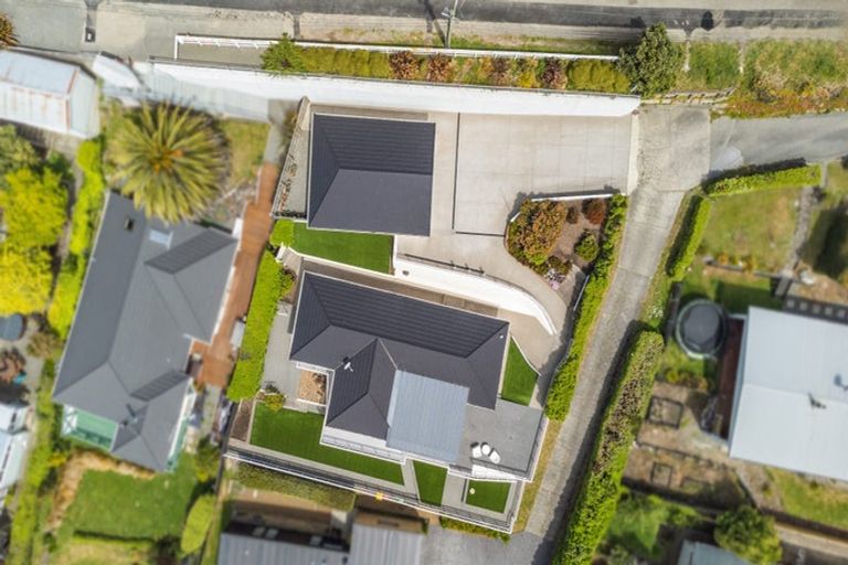 Photo of property in 9 Muritai Terrace, Mount Pleasant, Christchurch, 8081