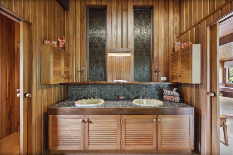 Photo of property in 586 Tapu Coroglen Road, Coromandel Forest Park, Thames, 3575