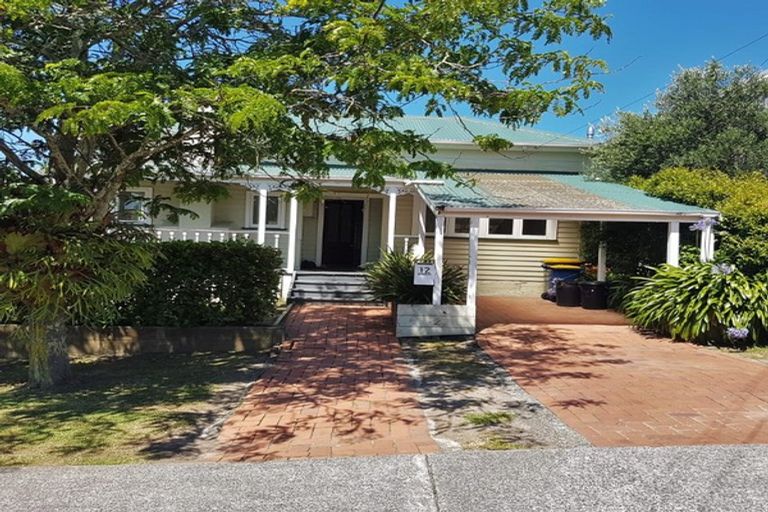 Photo of property in 1/12 Roslyn Terrace, Devonport, Auckland, 0624