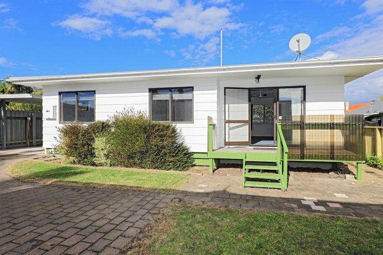 Photo of property in 77a Douglas Mclean Avenue, Marewa, Napier, 4110