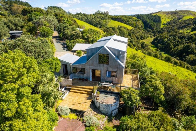 Photo of property in 64 Arahiwi Rise, Pataua South, Onerahi, 0192