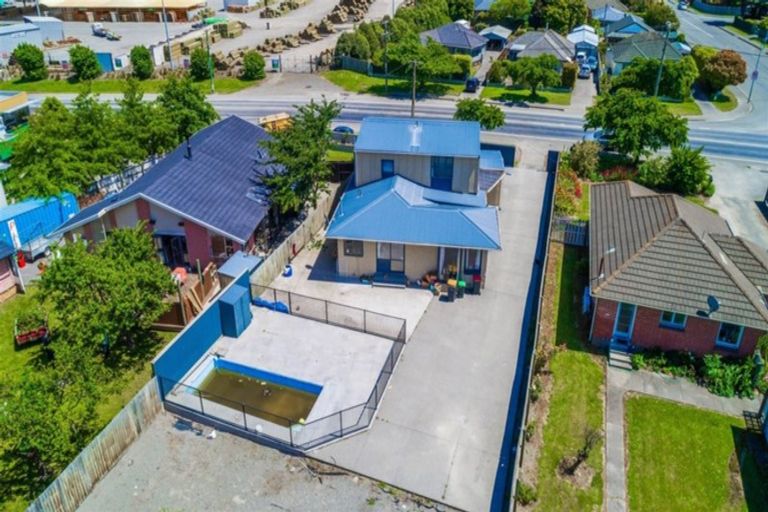 Photo of property in 195 Springs Road, Hornby, Christchurch, 8042