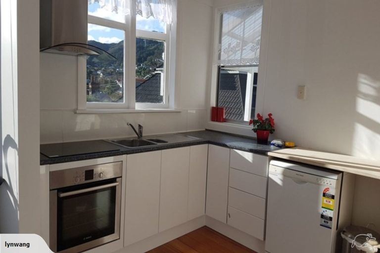 Photo of property in 298 Karori Road, Karori, Wellington, 6012