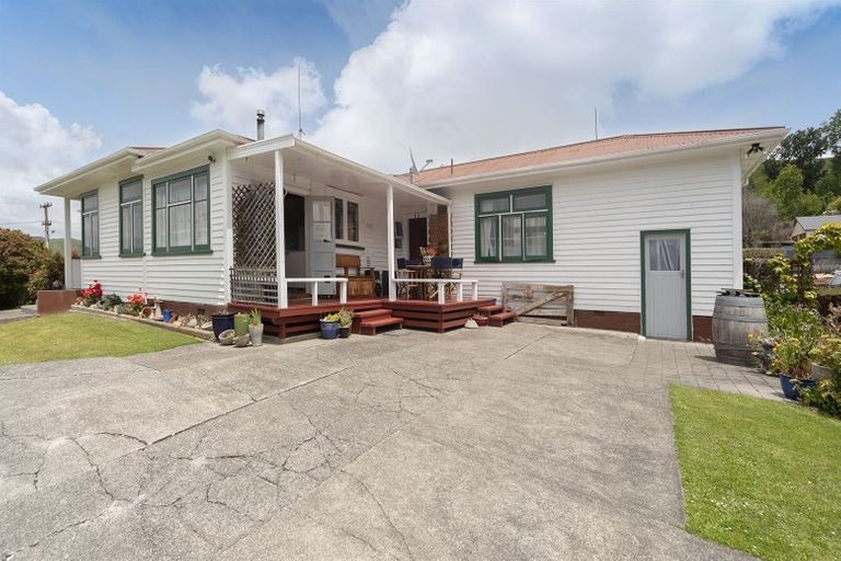 Photo of property in 50 Kiwi Road, Taihape, 4720