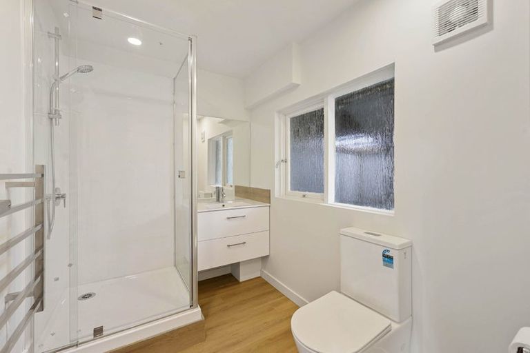 Photo of property in 77 Macleans Road, Bucklands Beach, Auckland, 2014