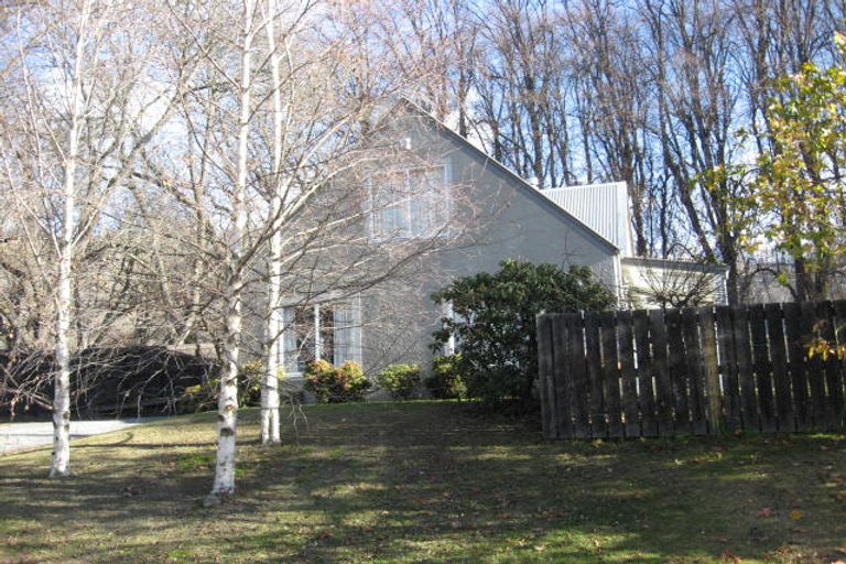 Photo of property in 1 Tapley Paddock, Wanaka, 9305