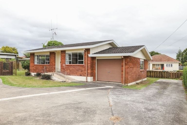 Photo of property in 50c Braid Road, St Andrews, Hamilton, 3200