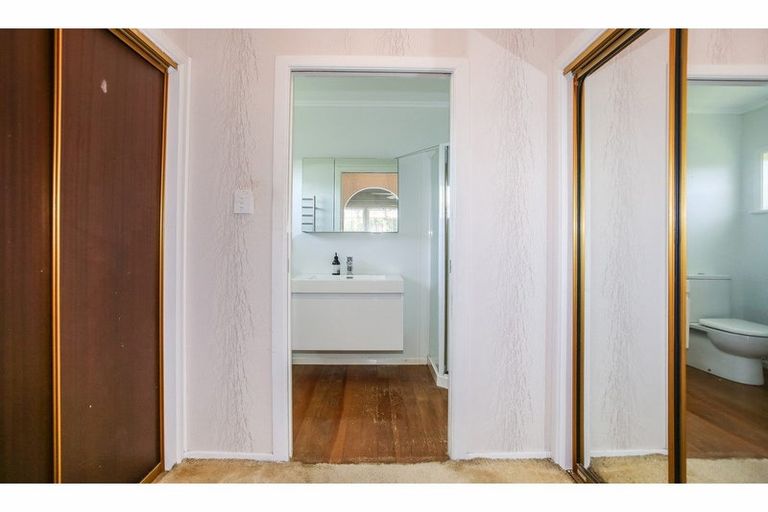 Photo of property in 48 Clark Road, Pahurehure, Papakura, 2113