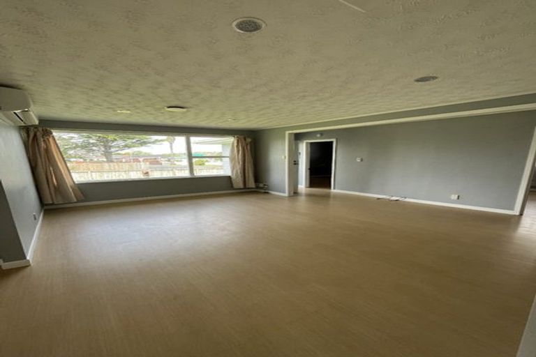 Photo of property in 29 Jupiter Street, Rosehill, Papakura, 2113