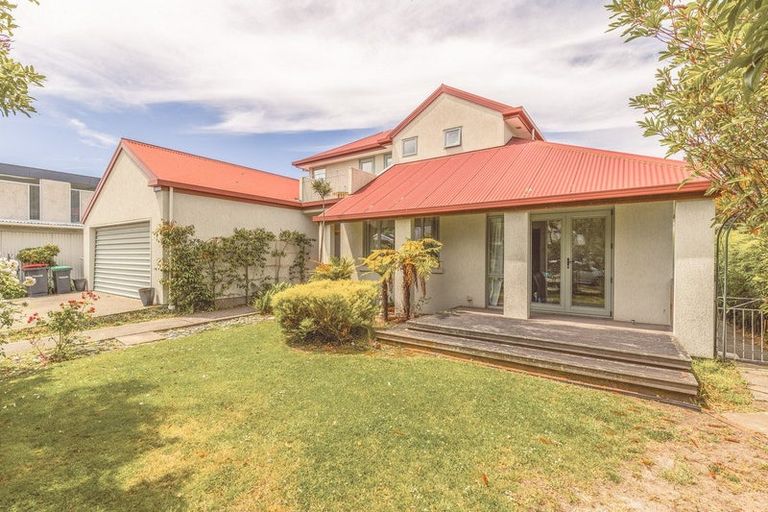 Photo of property in 7 Wakatu Avenue, Moncks Bay, Christchurch, 8081