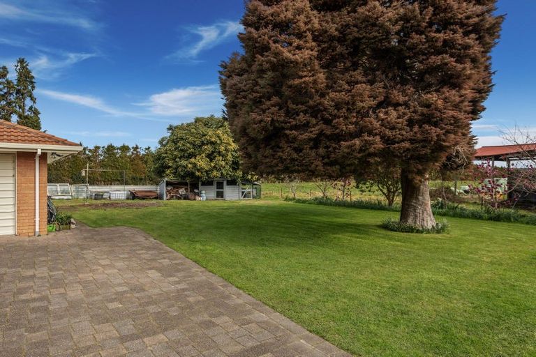 Photo of property in 304 Woodlands Road, Otara, Opotiki, 3198