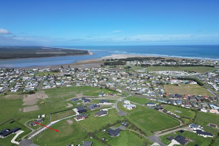 Photo of property in 10 Carex Grove, Foxton Beach, Foxton, 4815