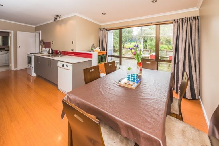Photo of property in 6 Titoki Street, Castlecliff, Whanganui, 4501