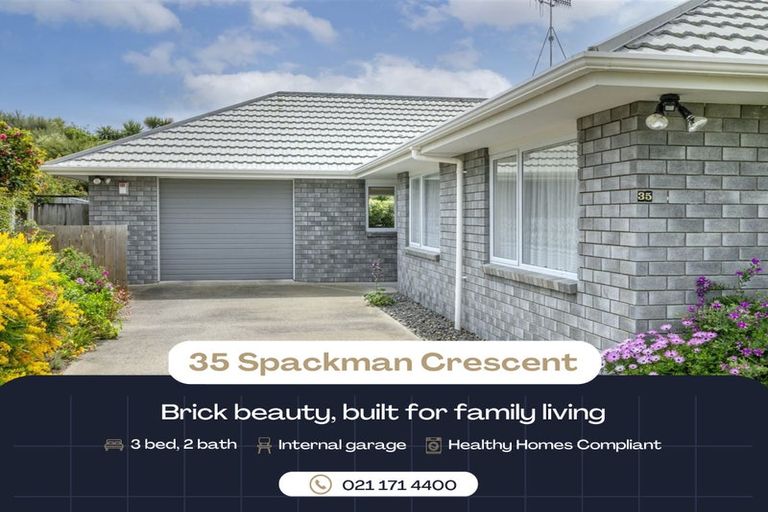 Photo of property in 35 Spackman Crescent, Paraparaumu, 5032