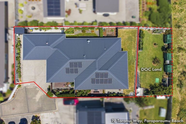 Photo of property in 19 Taranui Way, Paraparaumu Beach, Paraparaumu, 5032