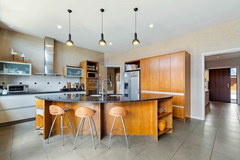 Photo of property in 16 Walnut Grove, Alexandra, 9320