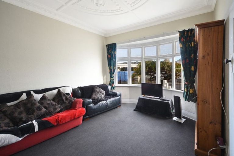 Photo of property in 131 Glen Road, The Glen, Dunedin, 9011