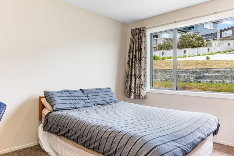 Photo of property in 50 Endeavour Drive, Whitby, Porirua, 5024