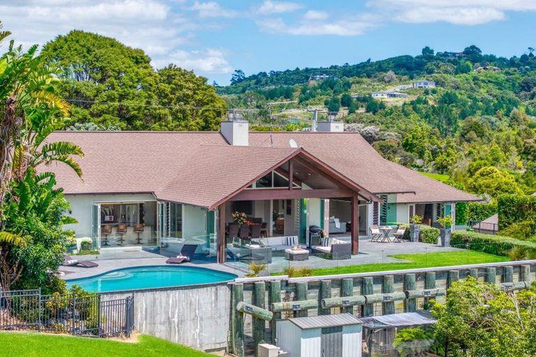 Photo of property in 17 Pearson Road, Whitford, 2571