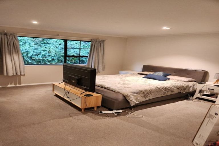 Photo of property in 37 Gaya Grove, Ngaio, Wellington, 6035